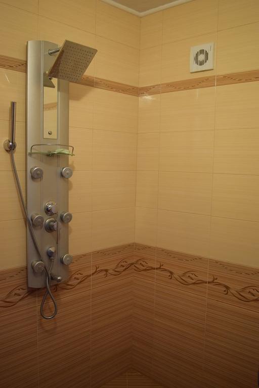 Guest Rooms Profirov Zlatograd Exterior photo